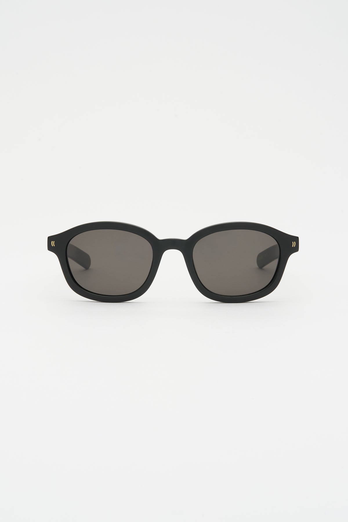 THEO Solid Black / Solid Black Lens