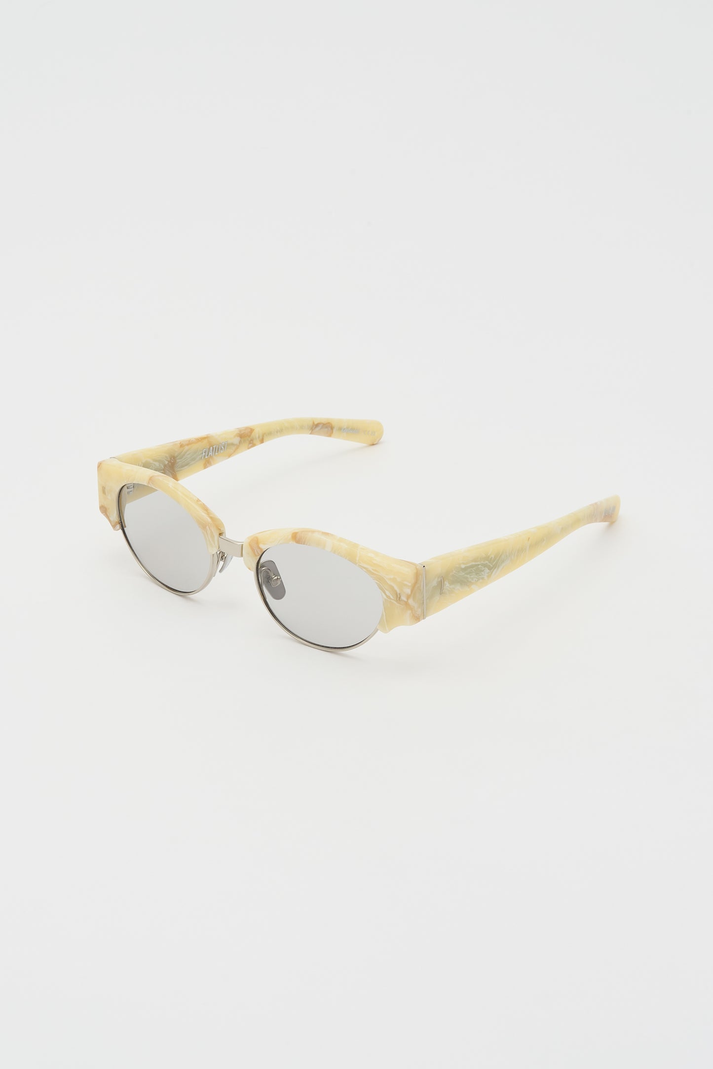 YOUNG Carrara Fantasy / Light Grey Lens